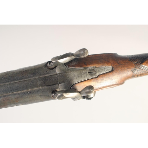 166 - A GERMAN DOUBLE BARRELED PERCUSSION SPORTING GUN, circa 1850, round 20 bore 32.5 in barrels, flat sc... 