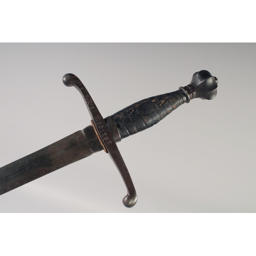 212 - A REPLICA OF A KNIGHTLY ARMING SWORD, early 20th century, tapered blunt tipped double edged 30in bla... 