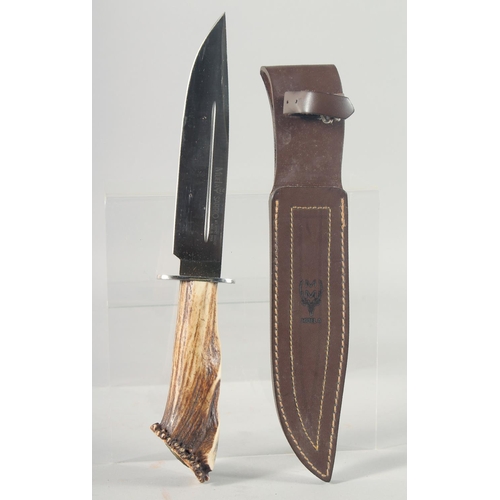 22 - A MUELA SARRIO SPANISH KNIFE, with an antler handle, 13