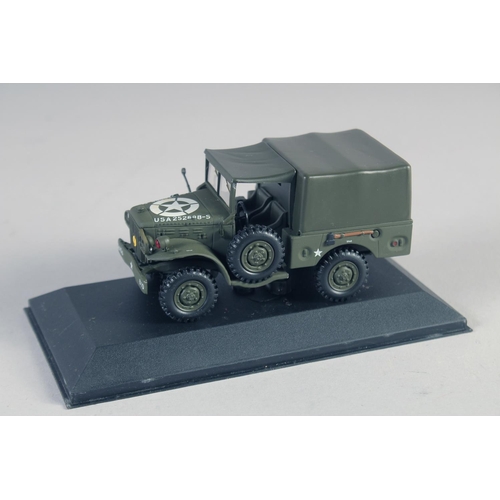 282 - ATLAS EDITION JEEP, HANOMAG SdKfz, and four other various armored vehicles, boxed, (6).