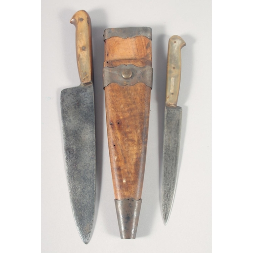 29 - AN EARLY BORDET KNIFE 13