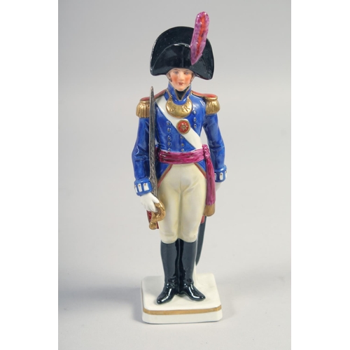 387 - SITZENDORF, A PAIR OF PORCELAIN SOLDIERS, Light Infantry 1830, 56th Reg Of Foot, 8