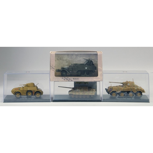 426 - ATLAS MULTIPLE GUN MOTOR CARRIAGE MI6 and three other tanks in Perspex cases.