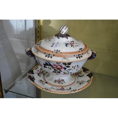 794 - A large soup tureen cover and stand.