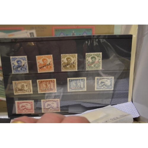 865 - Various stamps.