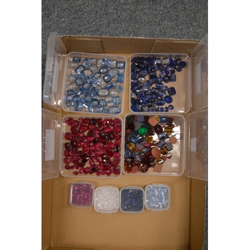 1066 - A quantity of coloured stones.