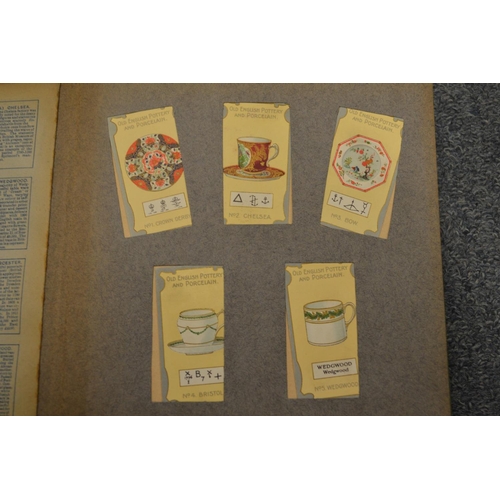 902 - Chairman cigarette cards, five albums containing a complete set of old pottery and porcelain.