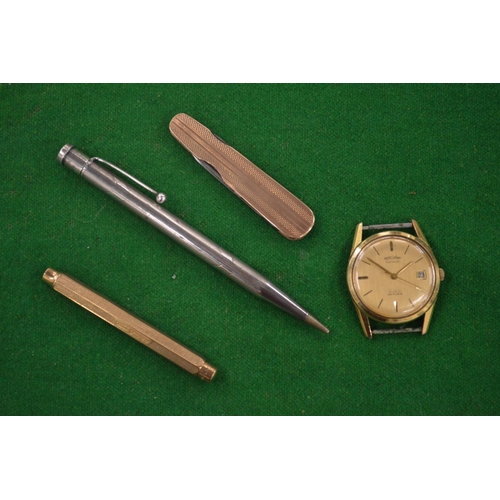 974 - A 9 carat gold propelling pencil, penknife and other items.