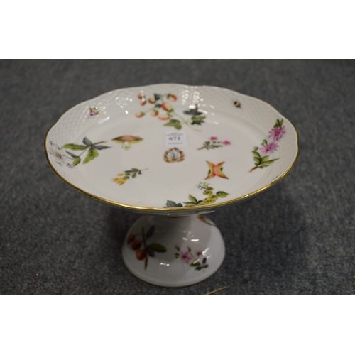 671 - A good Herend porcelain comport decorated with fruit and flowers.