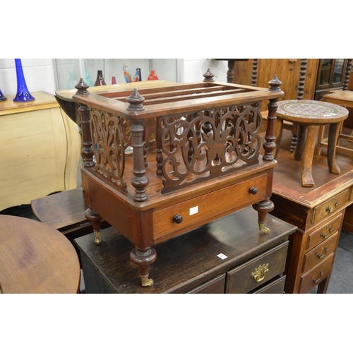 292 - A Victorian style walnut davenport.