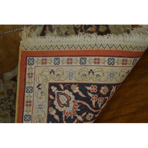 368 - A small Persian silk prayer rug 92cm x 61cm.