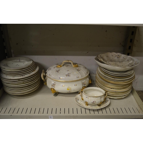 95 - A Derby part dinner service (faults).