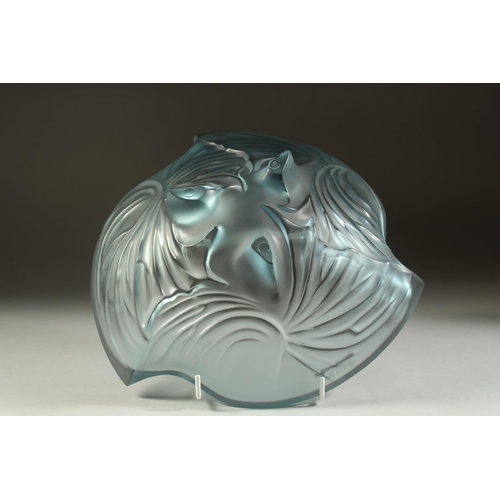 1095 - A GOOD LALIQUE DAYDREAM BLUE BOWL, circa 2008. Bears label, Lalique, Paris. 9.75ins diameter, 3ins h... 