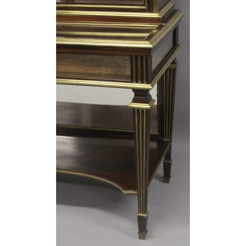 1017 - A SUPERB 19TH CENTURY FRENCH ROSEWOOD BRASS BANDED DISPLAY CASE, the top with double panel glazed do... 