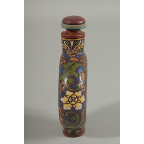 31 - AN UNUSUAL CHINESE YIXING SNUFF BOTTLE AND STOPPER, with enamel painted decoration, 8.5cm high.