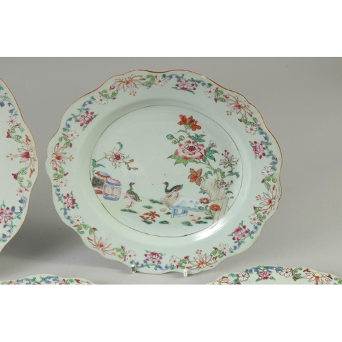 162 - A SET OF SIX CHINESE QIANLONG FAMILLE ROSE PORCELAIN PLATES, together with a larger plate, each enam... 