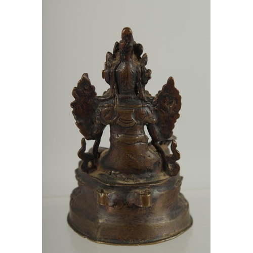 235 - A 17TH-18TH CENTURY CHINESE OR TIBETAN BRONZE BUDDHA, 9cm high.