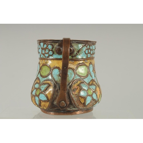 271 - AN 18TH-19TH CENTURY OTTOMAN SYRIAN OR KAYSERI ENAMELLED COPPER TANKARD, 11cm high.