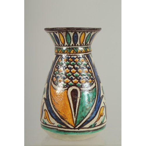 280 - A RARE EARLY 20TH CENTURY TUNISIAN CHEMLA SIGNED VASE, 15.5cm high.