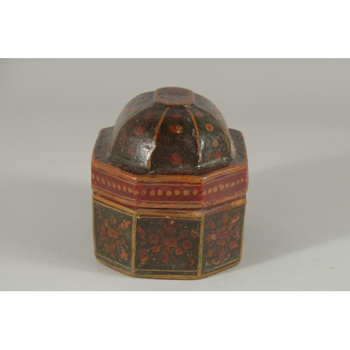 346 - A 19TH CENTURY INDIAN LACQUERED PAPIER-MACHE PANDAN BOX, 14cm x 11cm x 11cm.