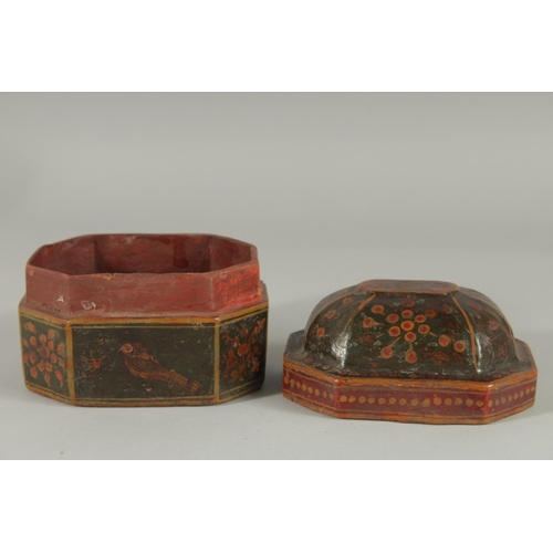 346 - A 19TH CENTURY INDIAN LACQUERED PAPIER-MACHE PANDAN BOX, 14cm x 11cm x 11cm.