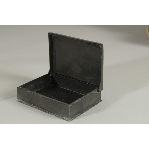 374 - A SMALL NIELLO SILVER BOX, 9cm x 6.5cm.