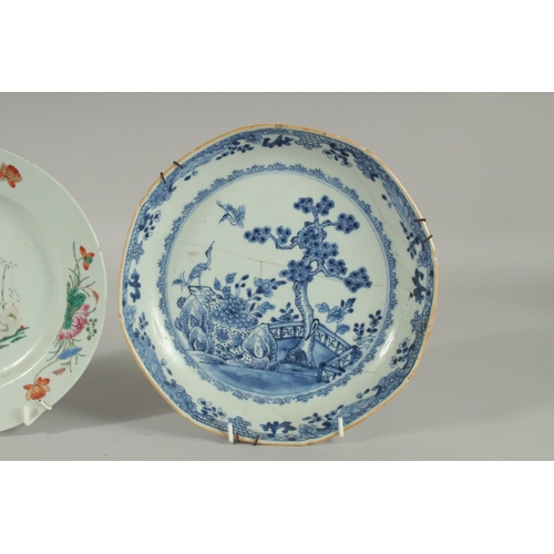 39 - TWO 18TH-19TH CENTURY CHINESE PORCELAIN PLATES, (af), 25cm diameter and 23cm diameter, (2).