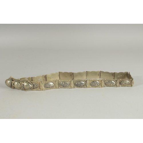 550 - AN OTTOMAN RUSSIAN ARMENIAN SILVER NIELLO BELT.