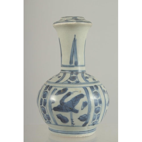 6 - A SMALL 18TH CENTURY NANKING CARGO BLUE AND WHITE PORCELAIN KENDI, with panels of birds, 13.5cm high... 