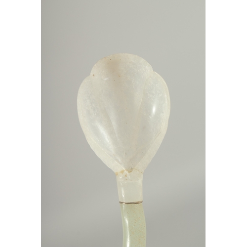 219 - A FINE INDIAN JADE SPOON, 18cm long.