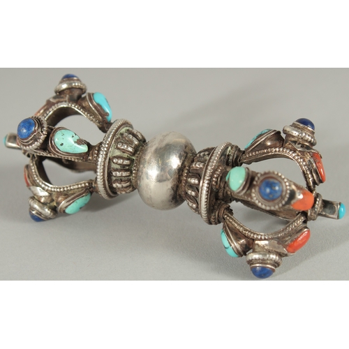 231 - A RARE 19TH-20TH CENTURY TIBETAN MONGOLIAN TURQUOISE, LAPIS AND CORAL INSET SILVER VAJRA ORNAMENT, 1... 