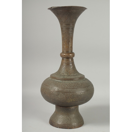 314 - A LARGE AND FINE 19TH CENTURY DAMASCUS ENGRAVED BRASS VASE, with a single band of calligraphy and fi... 