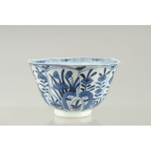 96 - A CHINESE KANGXI BLUE AND WHITE PORCELAIN TEA BOWL, 8.5cm diameter.