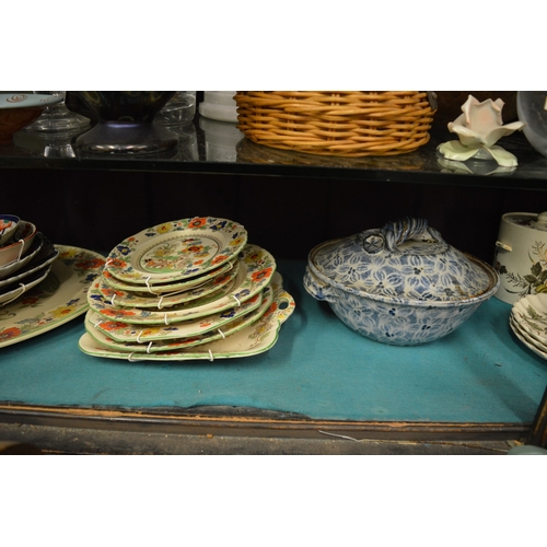 67 - Decorative plates etc.