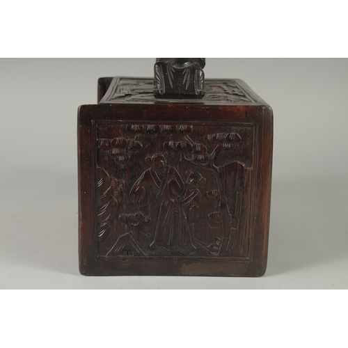 153 - A GOOD 19TH CENTURY CHINESE MAHJONG GAME SET IN A CARVED HARDWOOD BOX, with carved bone counters, 22... 