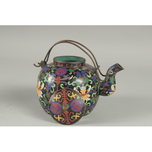 163 - A FINE CHINESE QING CLOISONNE WINE POT, marked Tong Shun Tang, the pot decorated with longevity symb... 