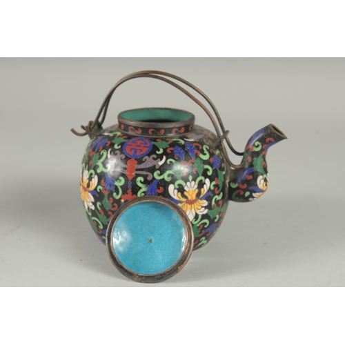 163 - A FINE CHINESE QING CLOISONNE WINE POT, marked Tong Shun Tang, the pot decorated with longevity symb... 