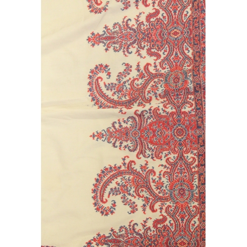 257 - A 19TH CENTURY INDIAN KASHMIRI SHAWL.