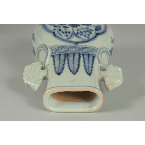 66 - A CHINESE BLUE AND WHITE PORCELAIN TWIN HANDLE VASE, painted with panels of ducks and lotus, 20.5cm ... 