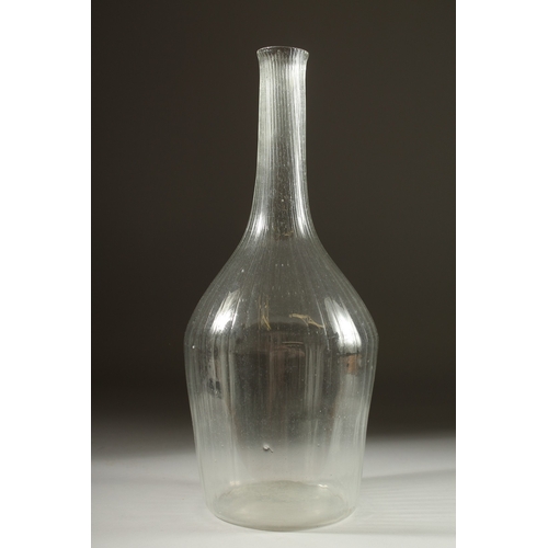 1047 - A LARGE BULBOUS DECANTER.