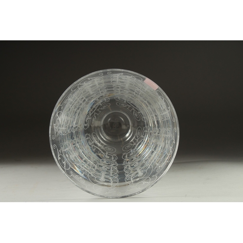 1054 - A GOOD BACCARAT ENGRAVED TAPERING VASE. 7ins high, 5.5ins diameter on a plain circular base. Signed ... 