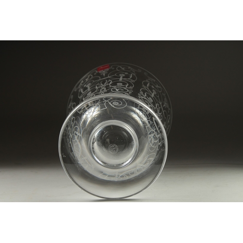 1054 - A GOOD BACCARAT ENGRAVED TAPERING VASE. 7ins high, 5.5ins diameter on a plain circular base. Signed ... 