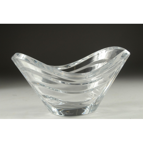 1058 - A BACCARAT BOAT SHAPED BOWL