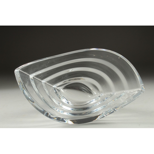 1058 - A BACCARAT BOAT SHAPED BOWL