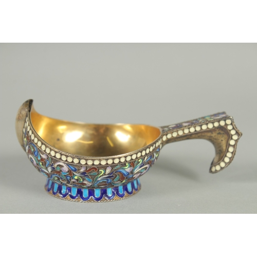 1409 - A GOOD RUSSIAN SILVER AND ENAMEL KVOSH . 11cm long, 7cm wide. Marks: Head 84, A A over 1892. Weight:... 