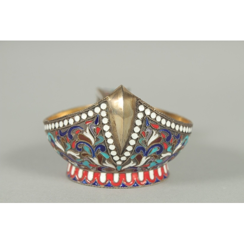 1410 - A GOOD RUSSIAN SILVER AND ENAMEL KVOSH . 11.5cm long, 7cm wide. Mark; 84 and other marks. Weight: 75... 