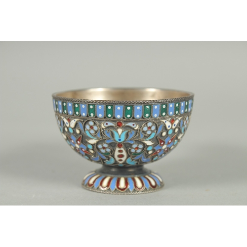 1411 - A GOOD RUSSIAN SILVER AND ENAMEL KVOSH . 905cm long, 6.5cm wide. Mark: 84.  H.O. over 1896.