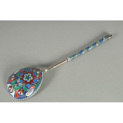 1414 - A GOOD RUSSIAN SILVER AND ENAMEL spoon 19cm long. Marks: 84.  A.A. over 1890. Weight: 48gms.... 