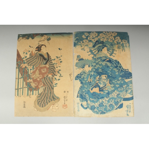 117 - KUNIYOSHI UTAGAWA (1798-1861): EDO BEAUTIES; two mid 19th century original Japanese woodblock prints... 