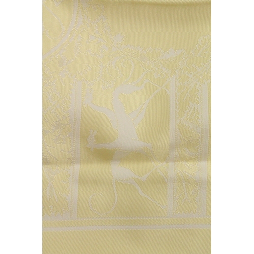 1013 - A YELLOW TABLECLOTH WITH MATCHING NAPKINS.